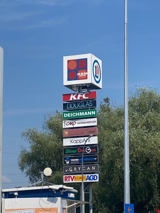 Pokoje Polinezyjska وارسو المظهر الخارجي الصورة
